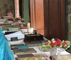 Quran Manuscripts Showcased at Karachi Exhibition