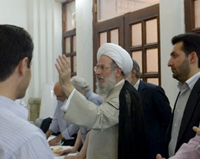 بازدید آیت الله محمدی ری شهری از مراحل ساخت ضریح جدید حضرت عبدالعظیم الحسنی علیه السلام