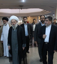 دیدار وزیر فرهنگ و ارشاد اسلامی با آیت‌الله ری‌شهری در قم