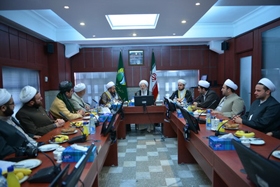 در جهان امروز مسلمانان بیش از هر وقت دیگر نیاز به بصیرت، آگاهی و وحدت دارند