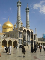 حرم حضرت فاطمه معصومه(س) غرق در شور و شادی شد