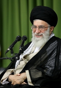 رزق دانش و نخبگی را باید در راه خدا و برای خیر بندگان خدا، انفاق کرد