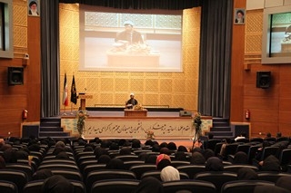 گرد همایی اعضا کانون مهدویت در دانشگاه قران و حدیث برگزار شد