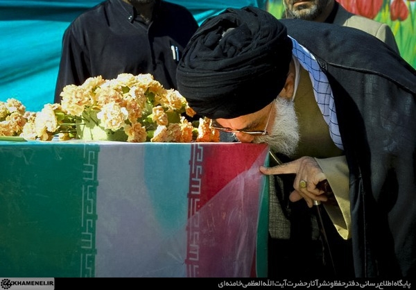 جلسات بزرگداشت شهدا، ادامه‌ی شهادت است