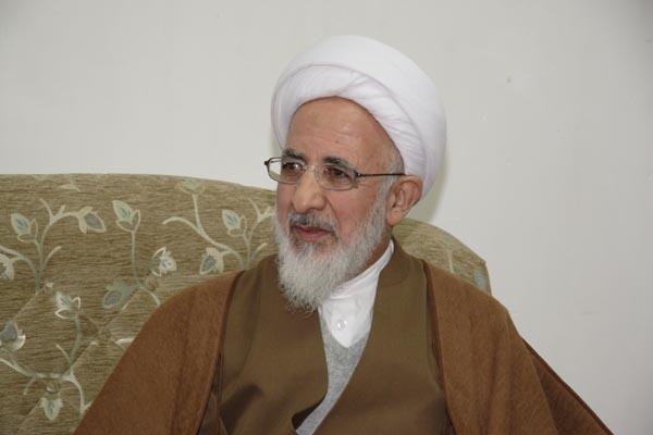 تأکید بر وحدت، تجلی اندیشه قرآنی امام خمینی(ره) است