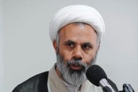 جوانان، هنر و اندیشه خود را در خدمت قرآن قرار دهند