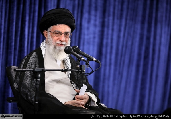 نباید با تقسیم کردن مردم کار بزرگ ملت در انتخابات را خراب کرد