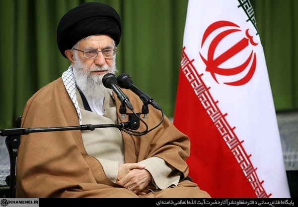 صریح باشید و جریان‌سازی کنید تا مسائل مهم دنیای اسلام را محو نکنند.