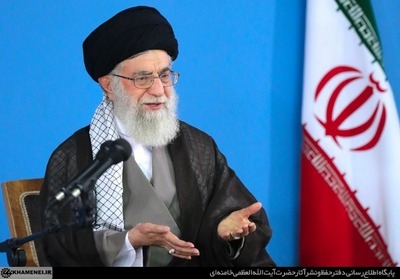 ما مسئولان باید بکوشیم از ملت عقب نمانیم!