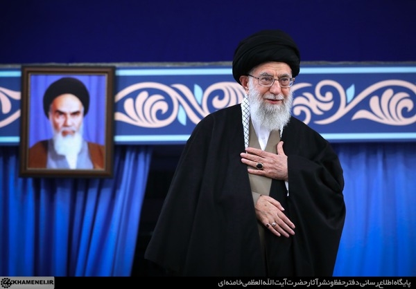 قدرت معنوی۴۰ سال است در مقابل چشم آنها روز به روز تنومندتر شده است