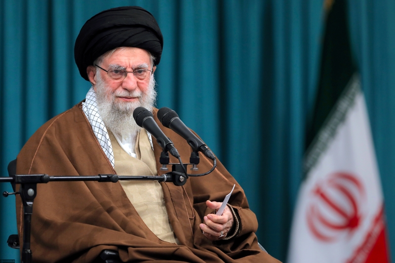 اگر خون‌های پاک سلیمانی و یارانش نبود، امروز خبری از اعتاب مقدسه نبود
