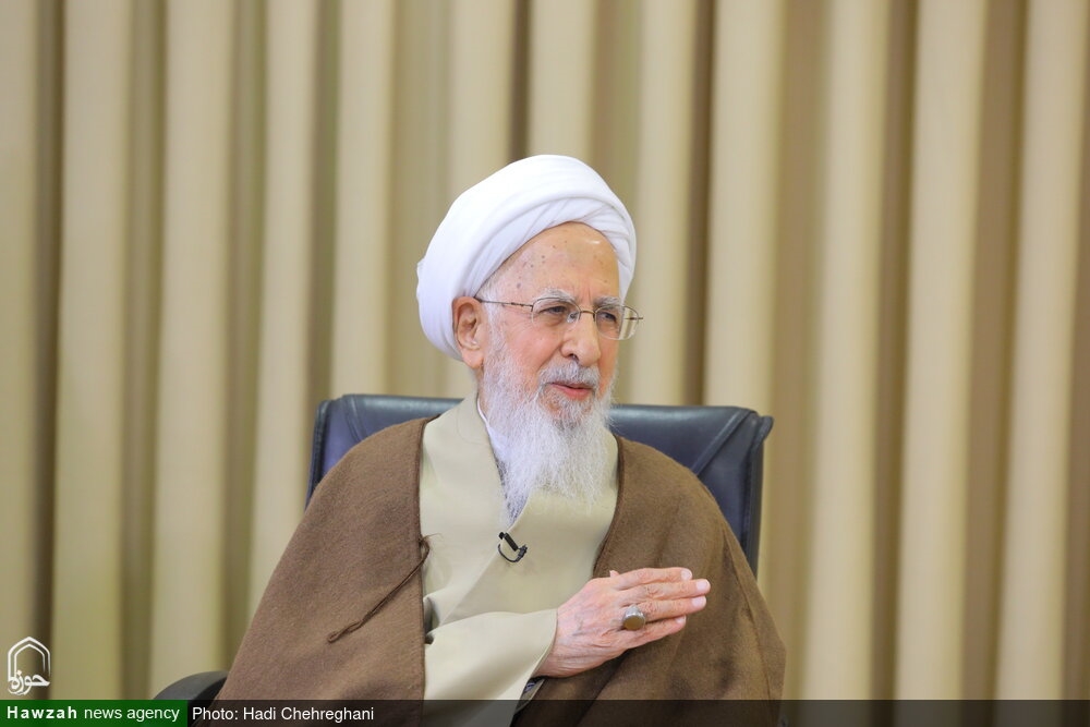 باید امام فعلی را جانشین امام عصر(عج) بدانیم