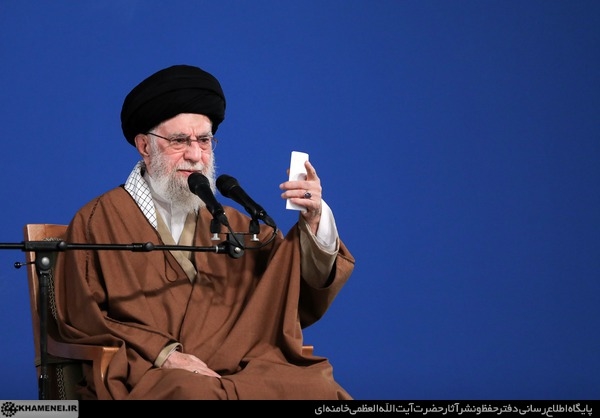 شک نکنید سرانجام این ایستادگی‌ها، شکست دشمنان است