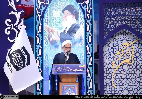 دل آرام، اراده مستحکم، ایمان ژرف و امیدِ زنده، با نماز