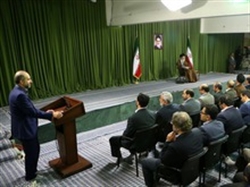 انحلال درونی و استحالهی داخلی از طریق تغییر باورها و سست کردن ایمان